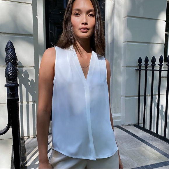 Babaton sleeveless blouse - Picture 9 of 9